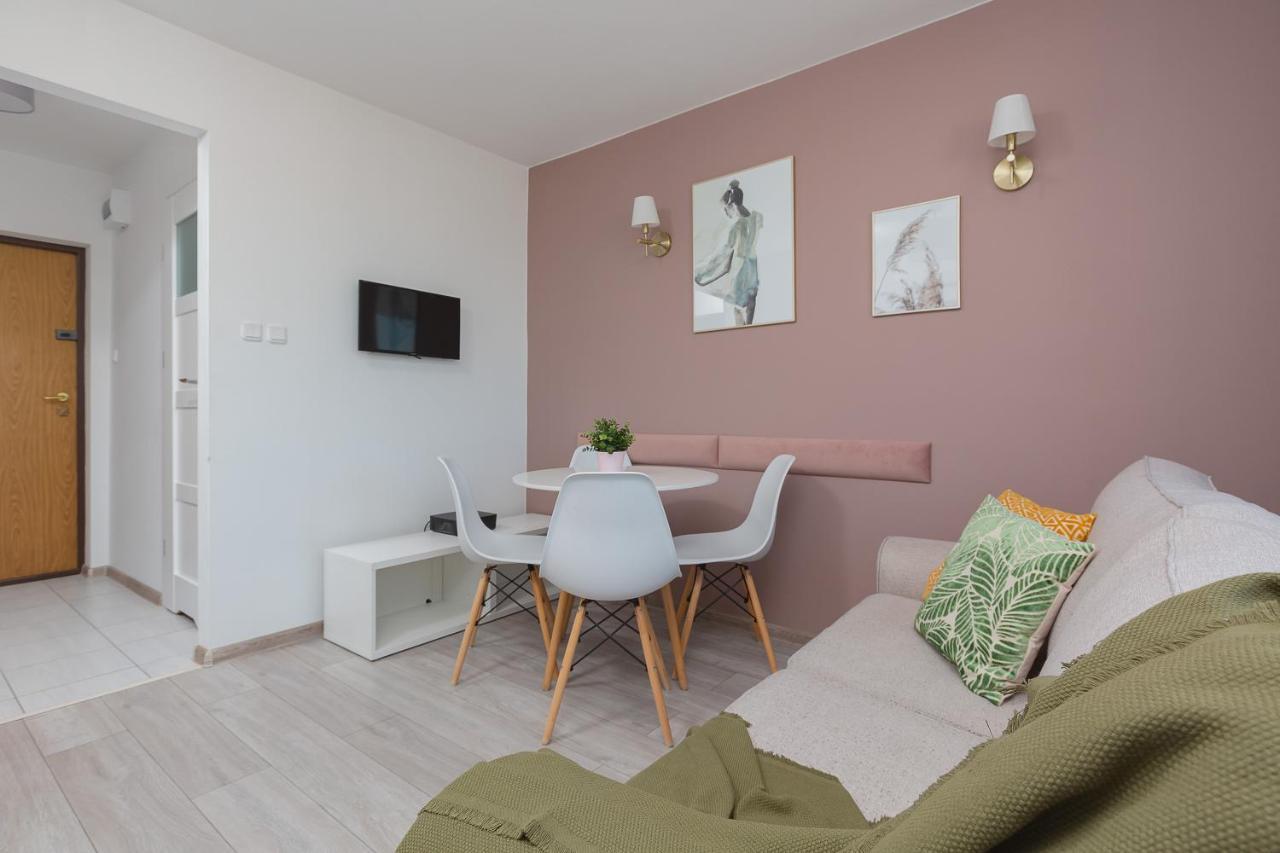 Apartaments Solec 79 By Noclegi Renters ワルシャワ エクステリア 写真